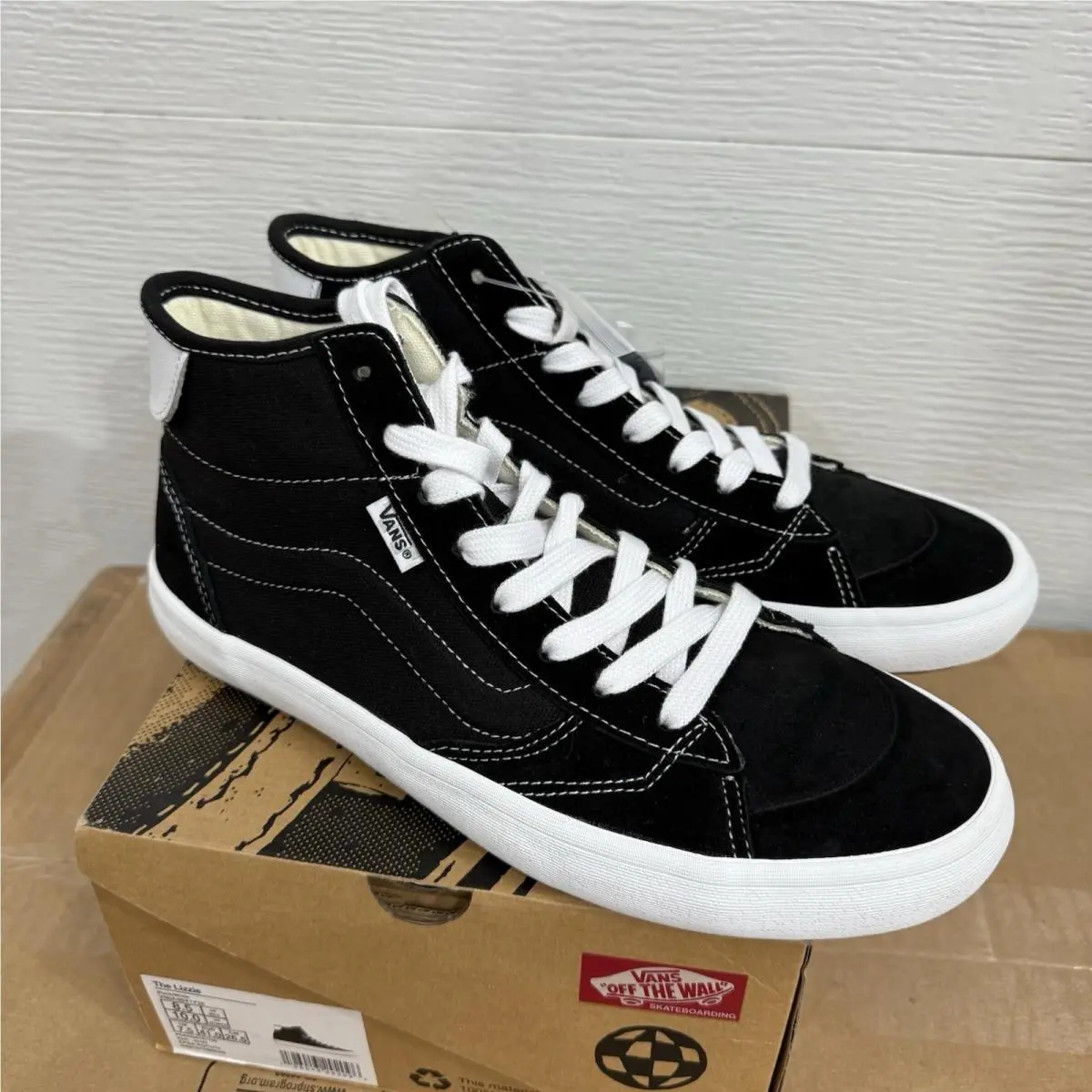 Rand Vans Mens Size 8.5 The Lizzie Armanto Black White Rare VN0A4BX1Y28