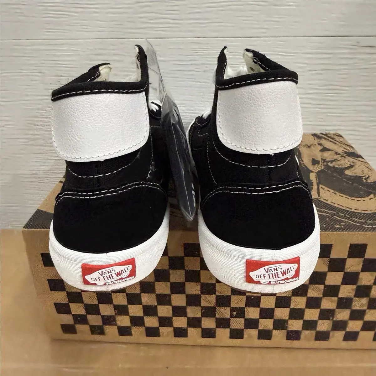 Vans shoes - VANS The Lizzie - The Lizzie - VN0A4BX1Y28 - Black, Manufacturer: Black/White 2