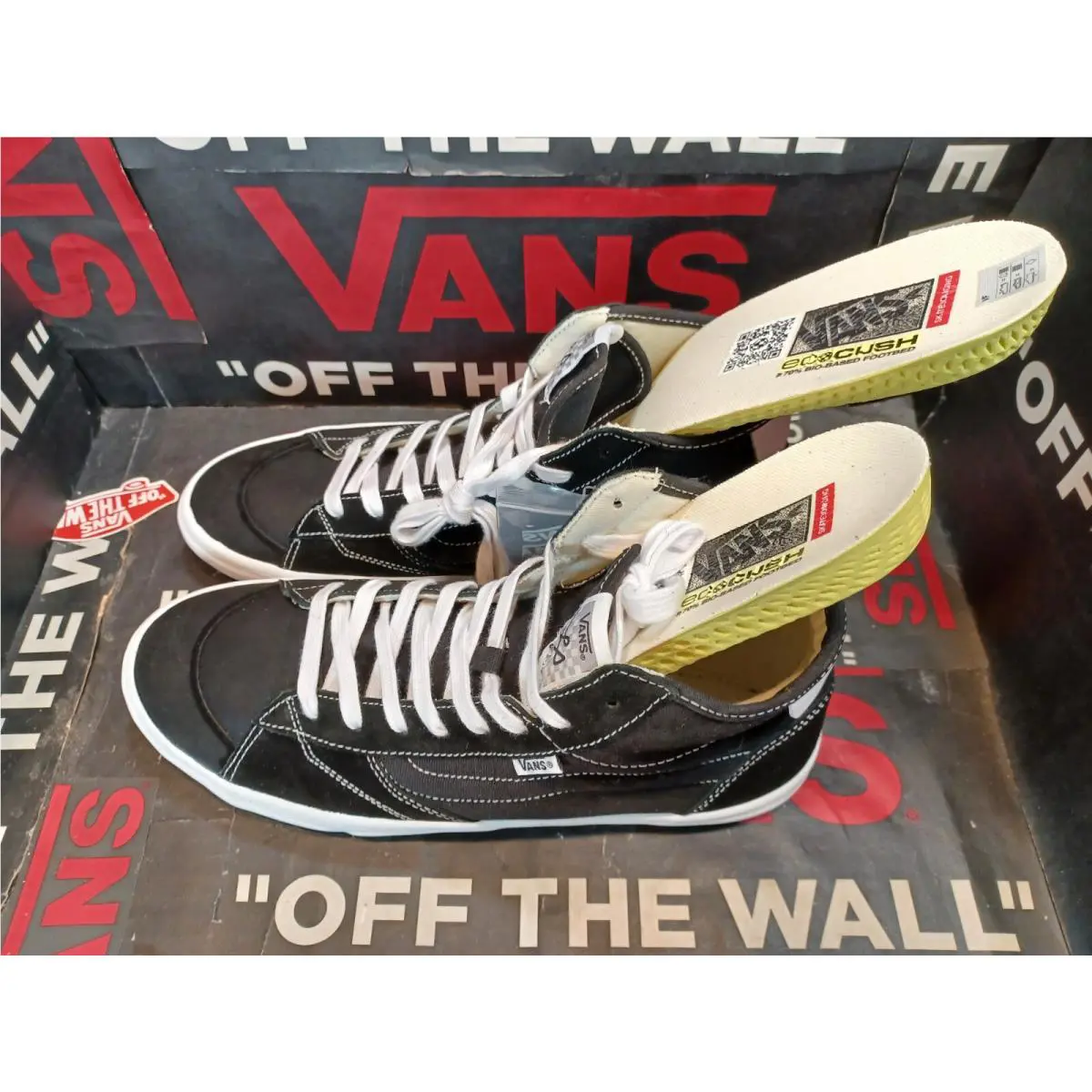 Vans shoes - VANS The Lizzie - The Lizzie - VN0A4BX1Y28 - Black/White 3