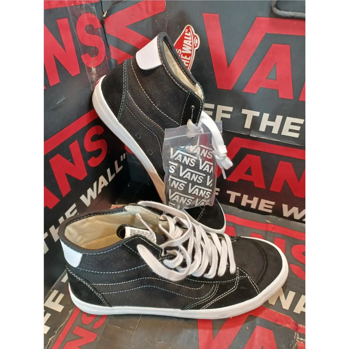 Vans shoes - VANS The Lizzie - The Lizzie - VN0A4BX1Y28 - Black/White 7