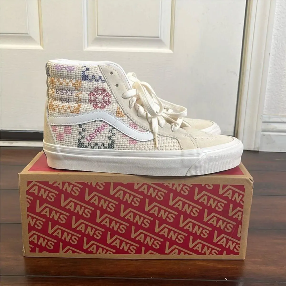 Vans shoes - Sk8-Hi Tapered Needlework - Tapered Needlework - Multicolor 0