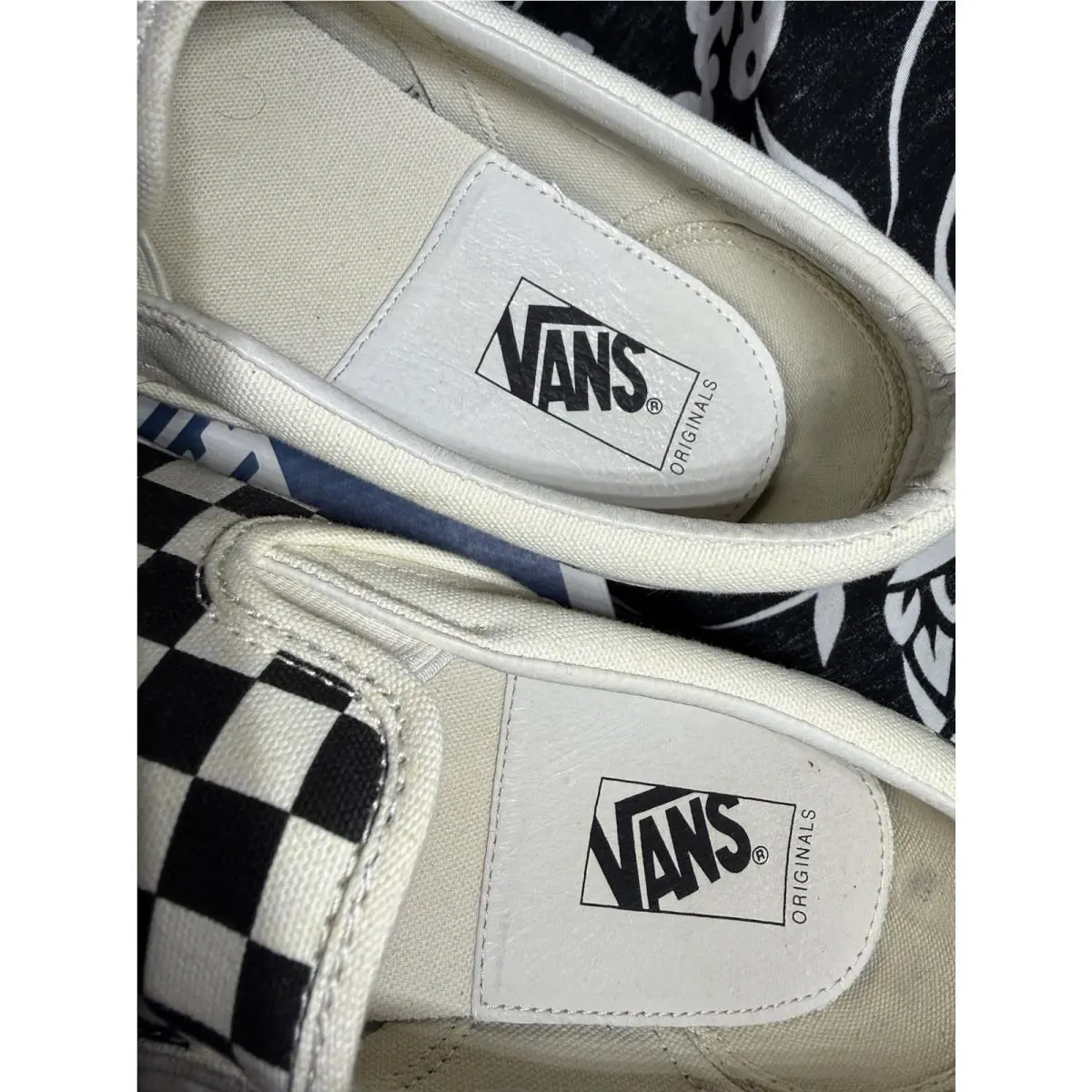 Vans shoes - OG Classic Slip-On - Classic - VN000UDFF8L - Black, White 2