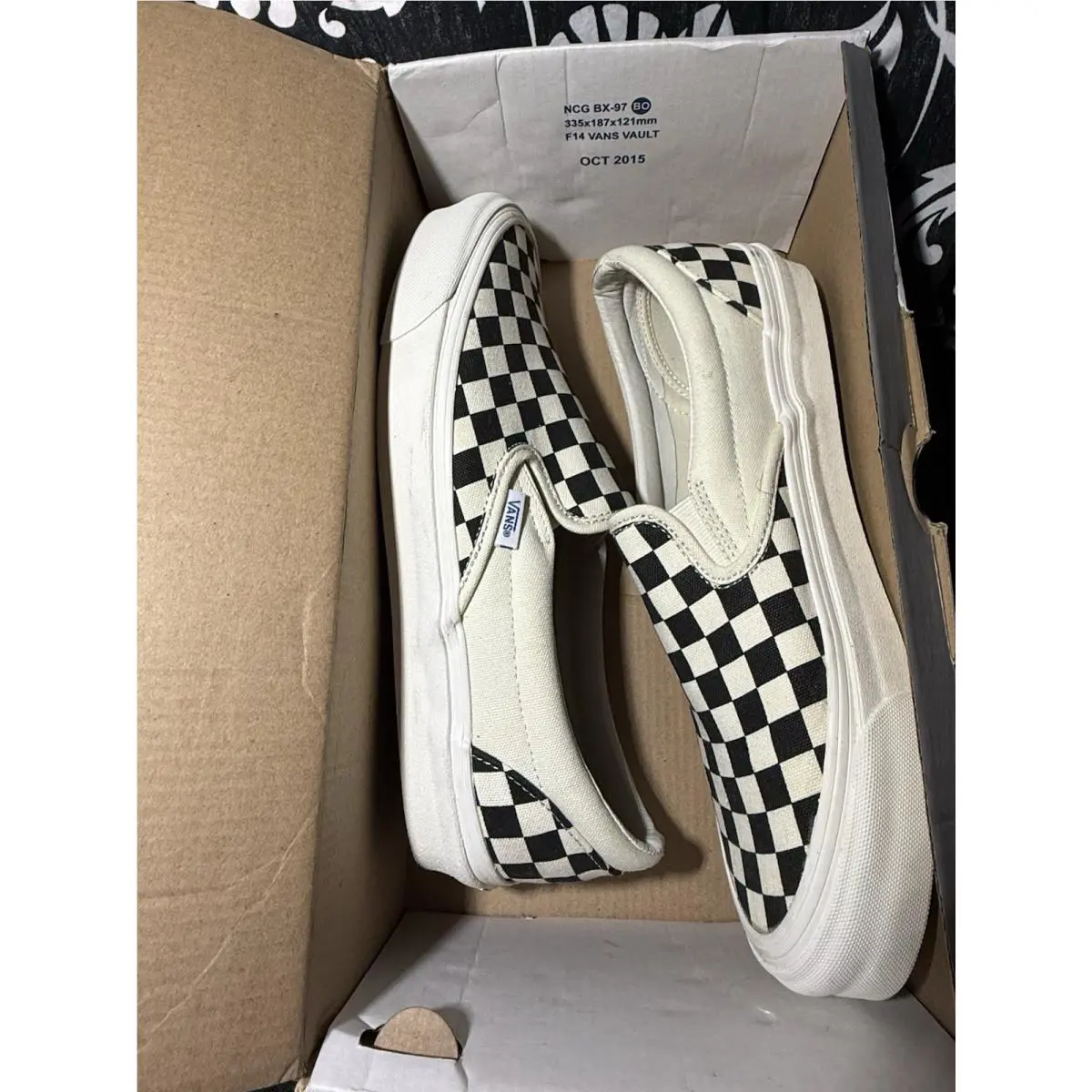 Vans shoes - OG Classic Slip-On - Classic - VN000UDFF8L - Black, White 5