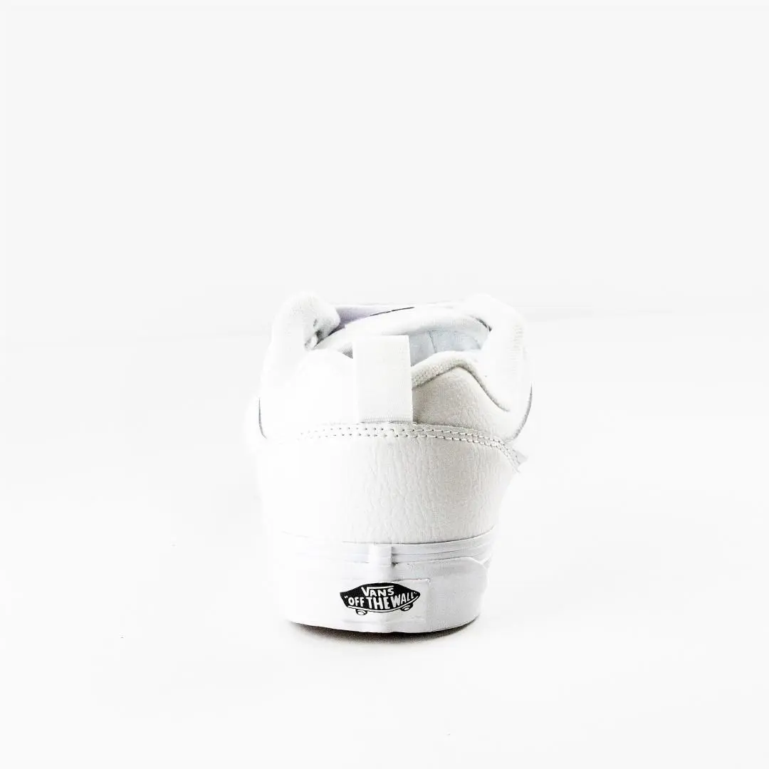 Vans shoes - True White (UPC: 0196574736794) 1