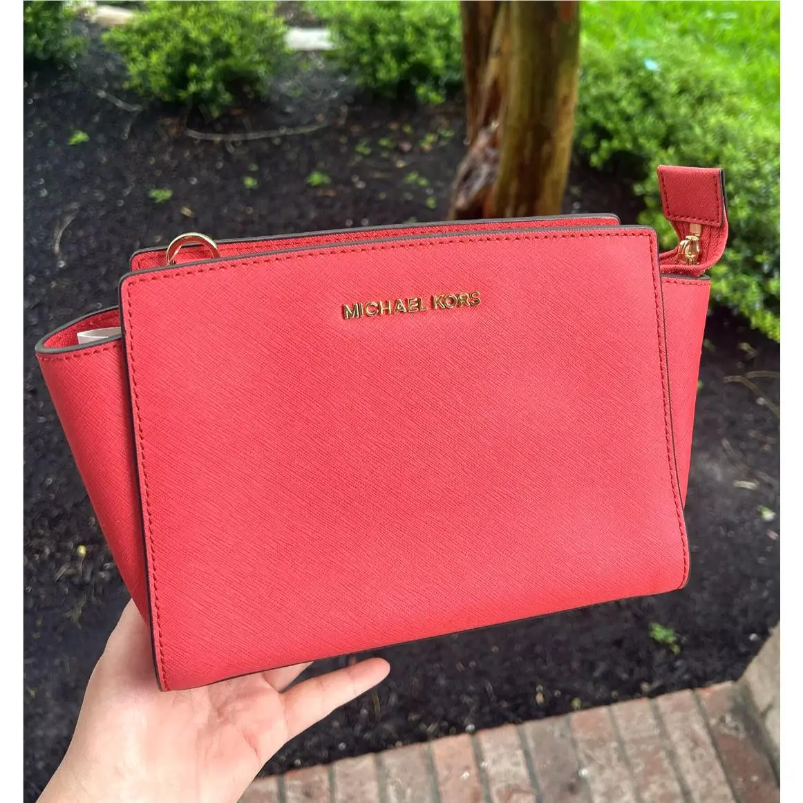 Michael Kors Selma Medium Messenger Bag Watermelon Red Saffiano Leather