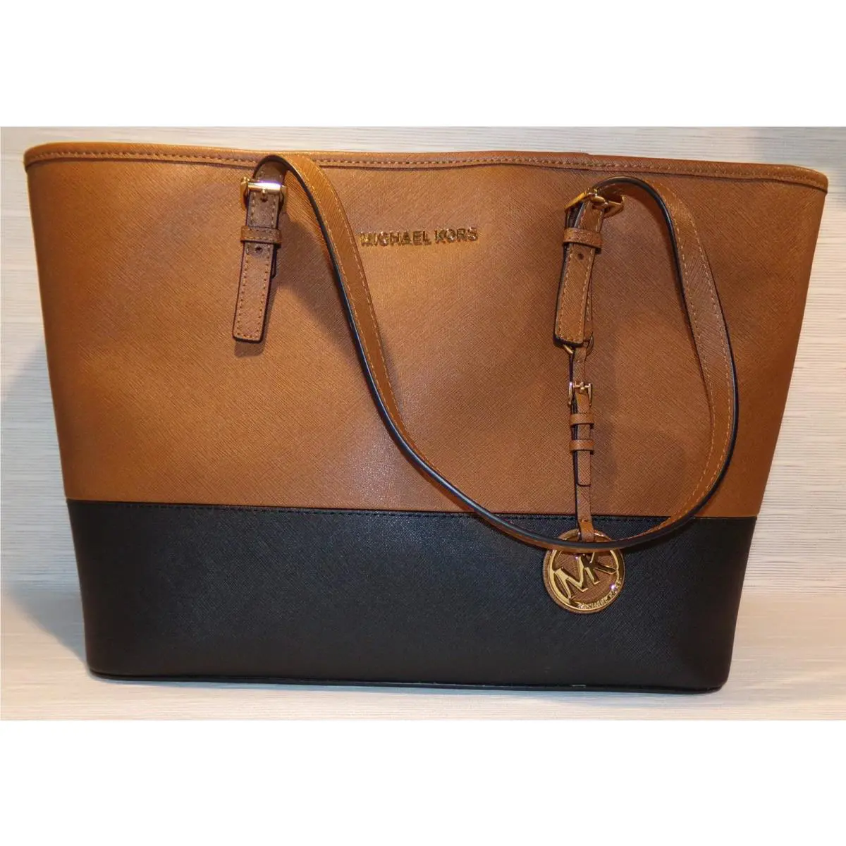 Michael Kors - w/ Tags Leather Brown w/ Black Gold. Jet Set Travel Tote