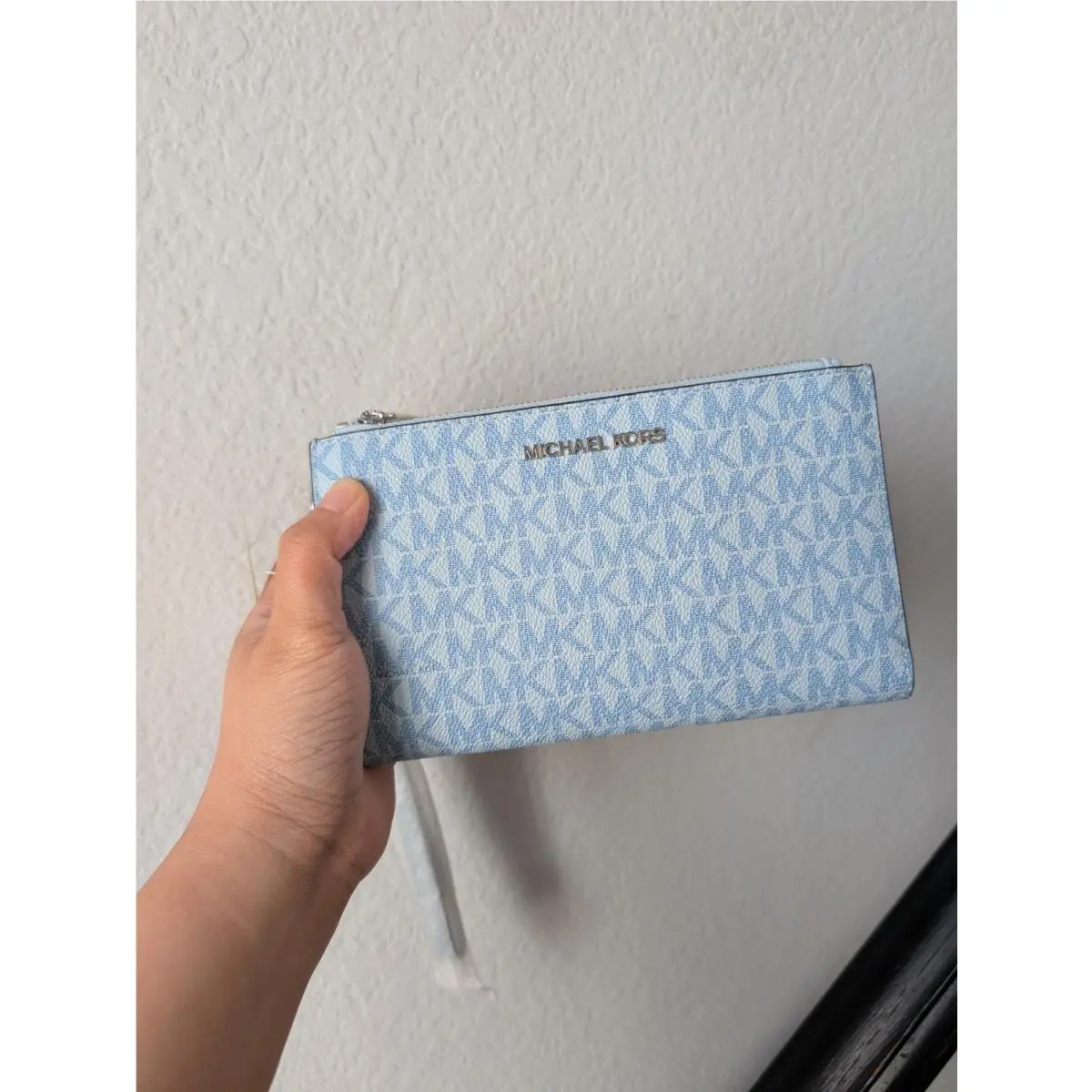 Michael Kors Jet Set Travel Large Signature Logo Wristlet In Pale Ocean