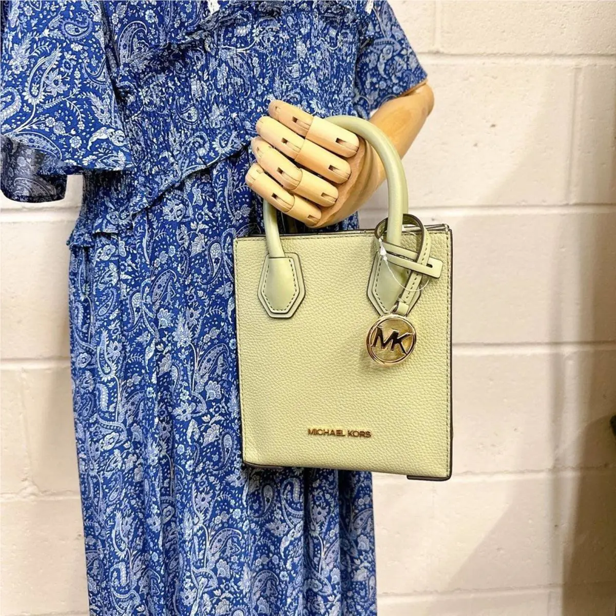 Michael Kors 35S1GM9T0L Mercer Extra-small Pebbled Leather Crossbody Bag