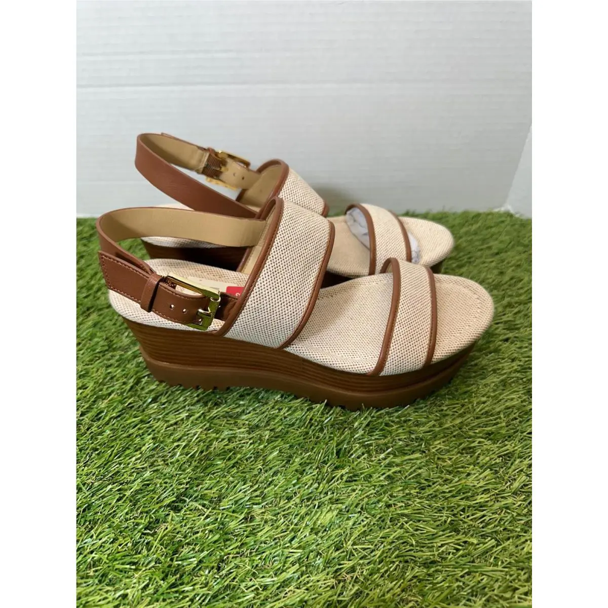 Michael Kors Gillian Wedge Sandal Womens 7.5M Luggage Canvas Platform Heels