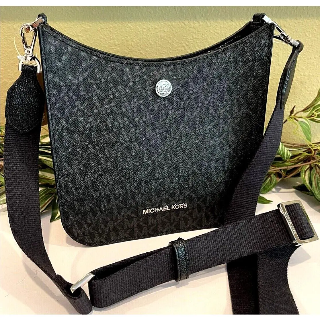 Michael Kors Womens Small Messenger Crossbody Shoulder Bag MK Black Logo Silver