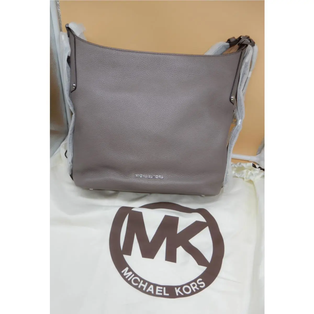 Michael Kors Bedford Handbag Taupe Leather Belted Large Shoulder Tote