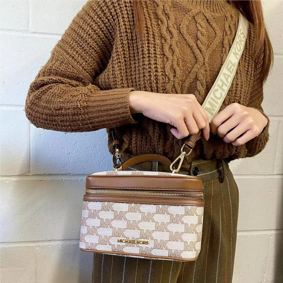 Michael Kors 35S2GTTC6J Jet Set Item Medium Zip Trunk Crossbody In Luggage Mult