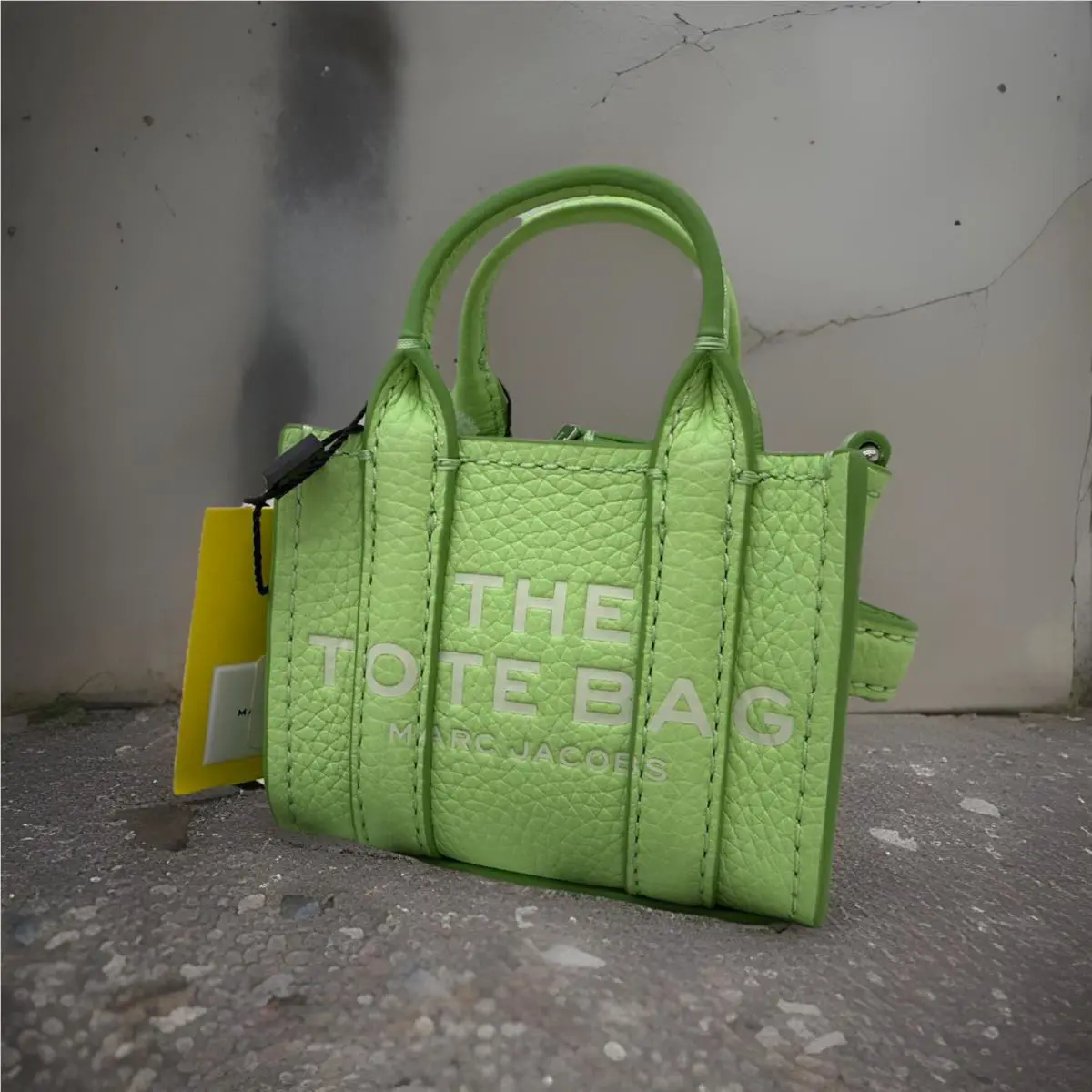 Marc Jacobs Women’s The Nano Leather Tote Charm Peppermint