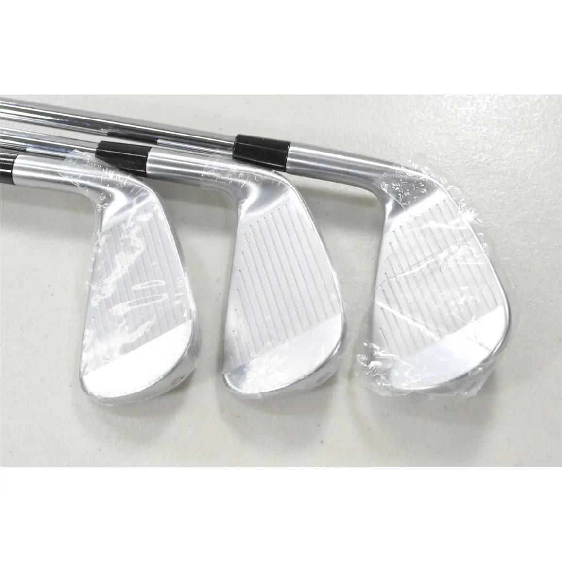 TaylorMade  - P790 2025 (UPC: 192371933565) 2