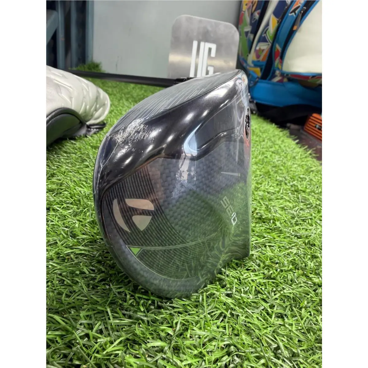 TaylorMade  - TaylorMade Qi35 - Black 3