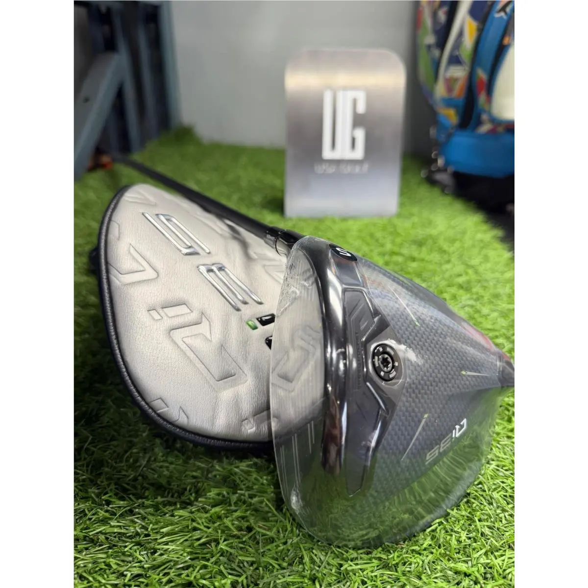 TaylorMade  - TaylorMade Qi35 - Black 5