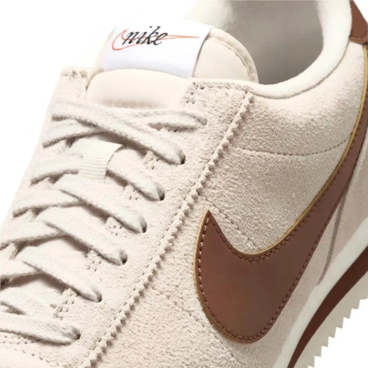 Nike shoes - Nike - Brown, Manufacturer: Light Orewood Brown/Sail/Fauna Brown 6