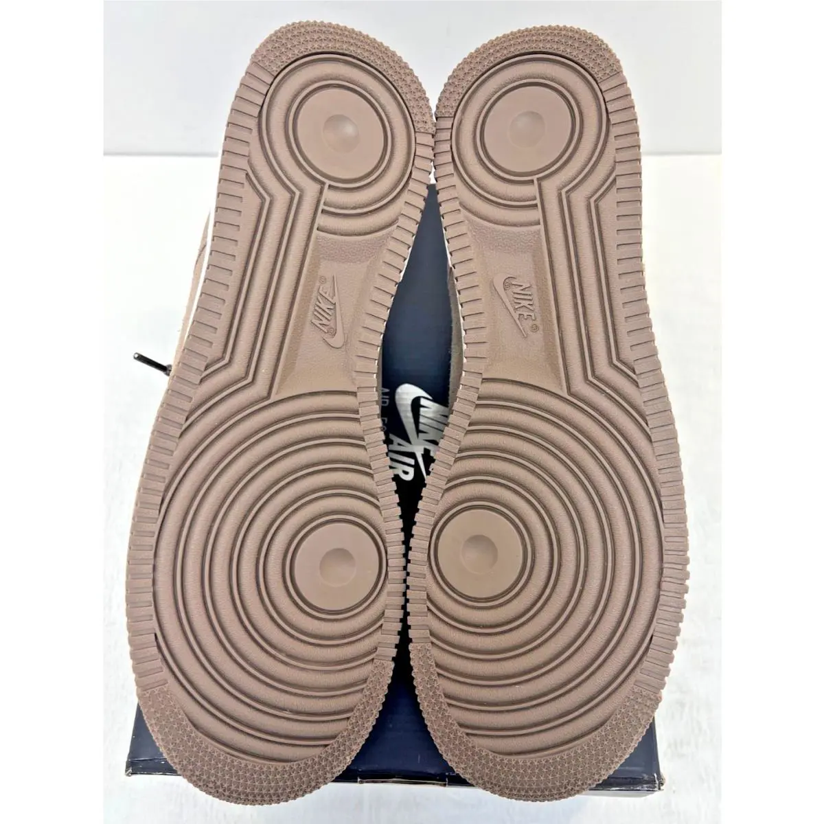 Nike shoes - Air Force 1 `07 LV8 - HJ4465 200 - Mink Brown 3