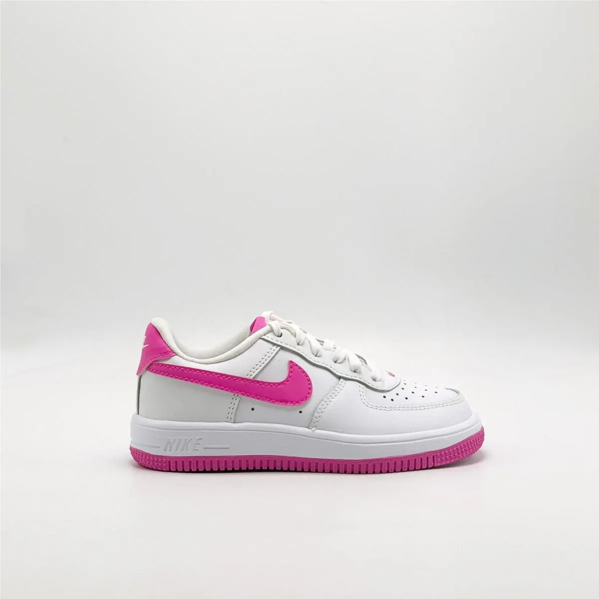 Nike shoes - Nike Air Force 1 Low - White 4