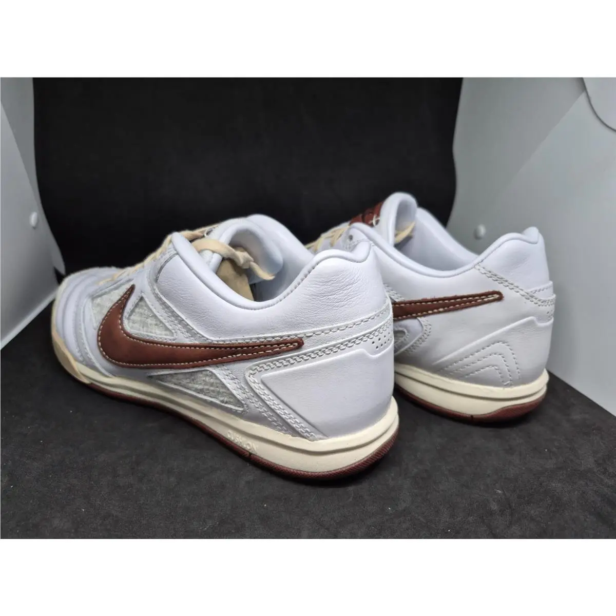 Nike shoes - Gato - Gato - IM6669 120 - White/Soft Pearl/Dark Smoke 15