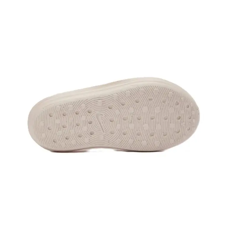 Nike shoes - White 12