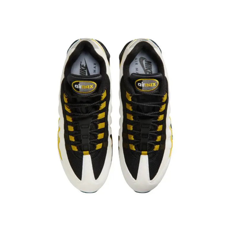 Nike shoes - White/Saffron Quartz/Black 2