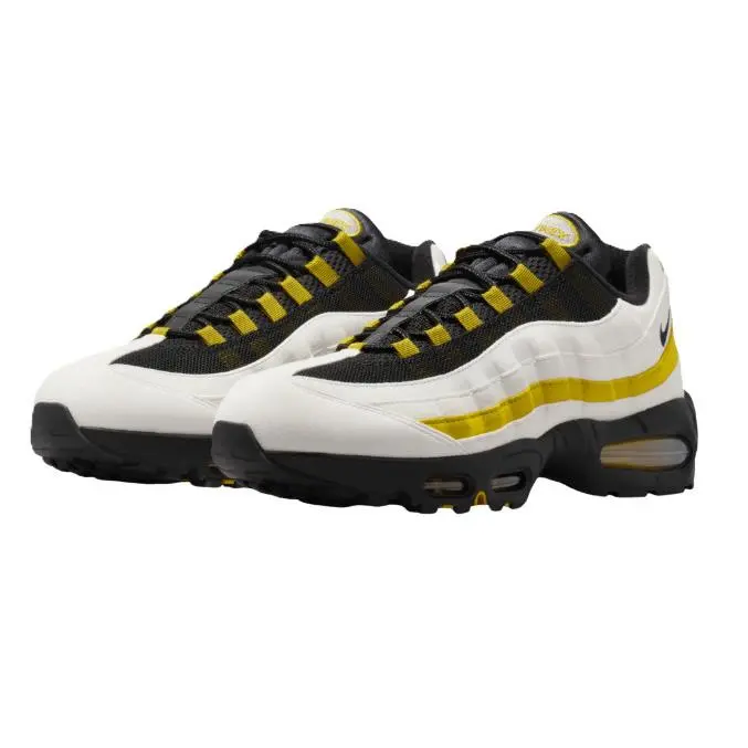 Nike shoes - White/Saffron Quartz/Black 7