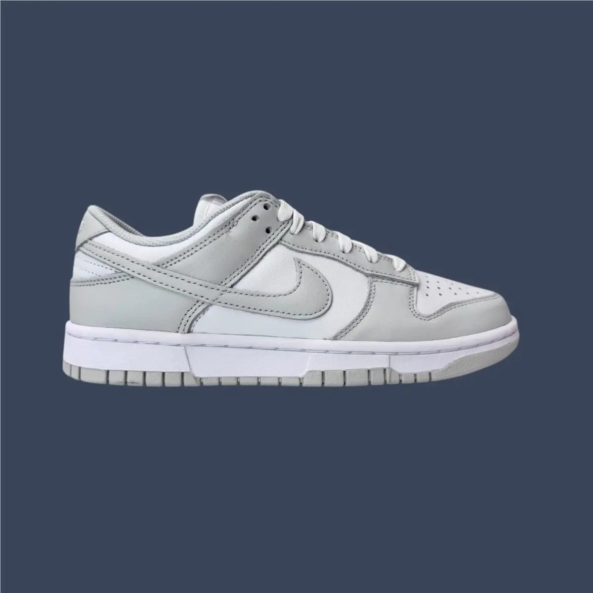 Women’s Nike Dunk Low Photon Dust White DD1503-103