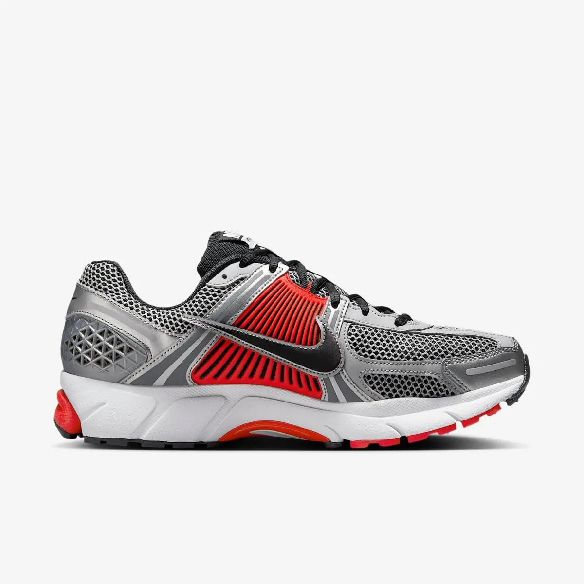 Nike shoes - Metallic Silver/Flat Silver/Light Crimson/Black (UPC: 197859086764) 1