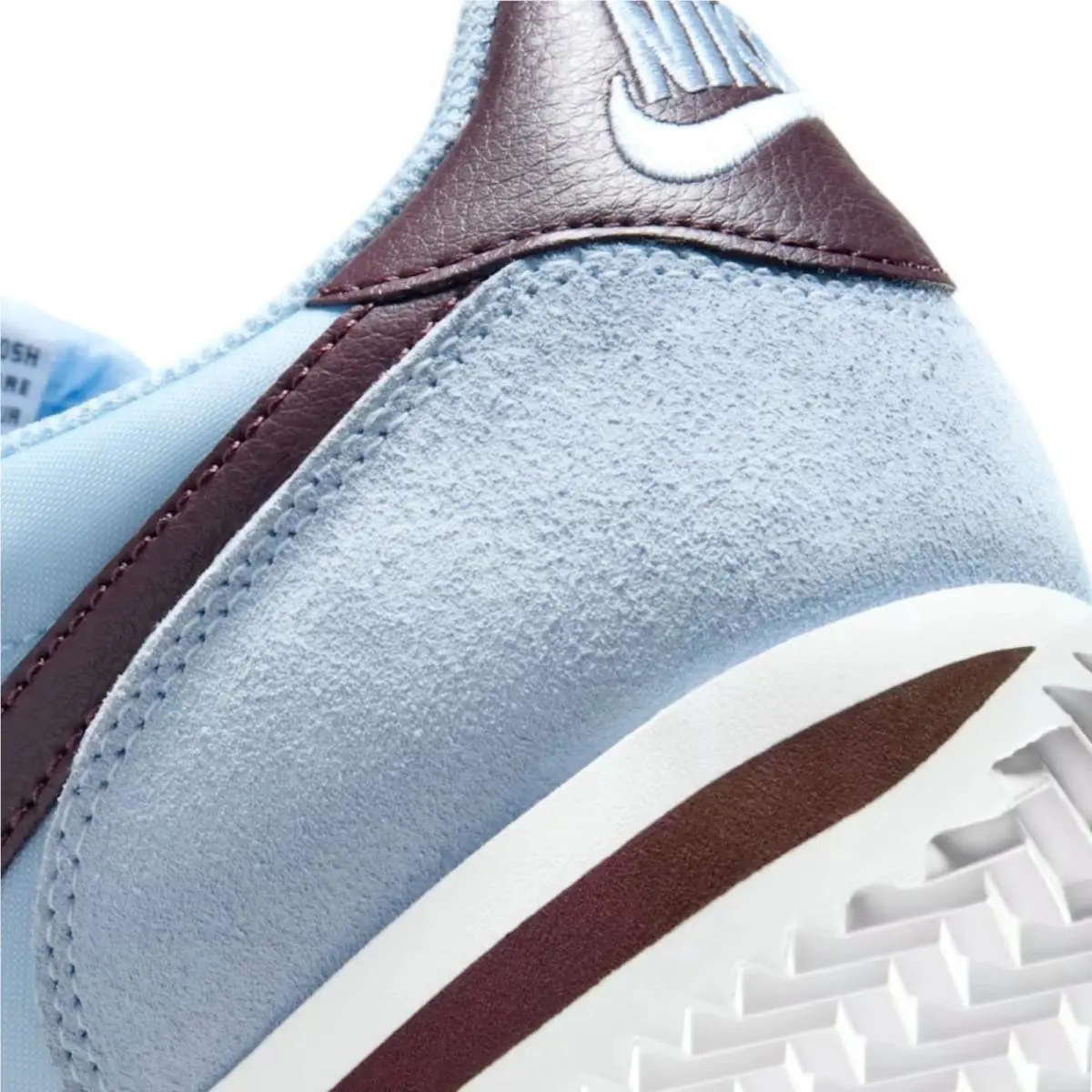 Nike shoes - Nike - Blue, Manufacturer: Celestine Blue/White/Burgundy Crush 3