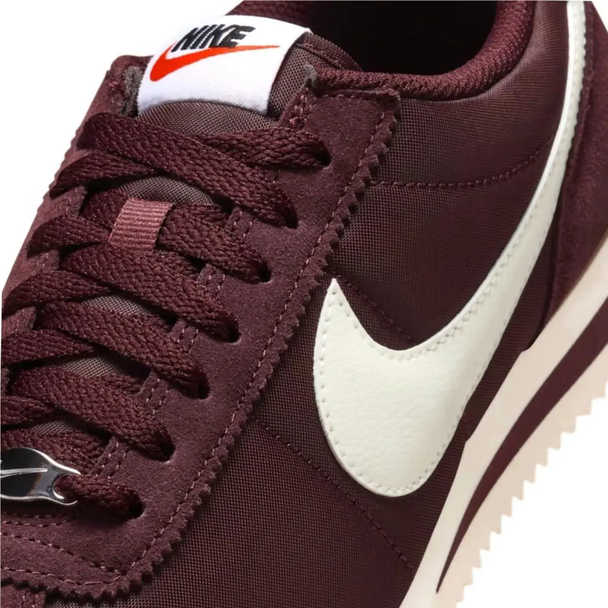 Nike shoes - Nike - Red, Manufacturer: Burgundy Crush/Sail 12