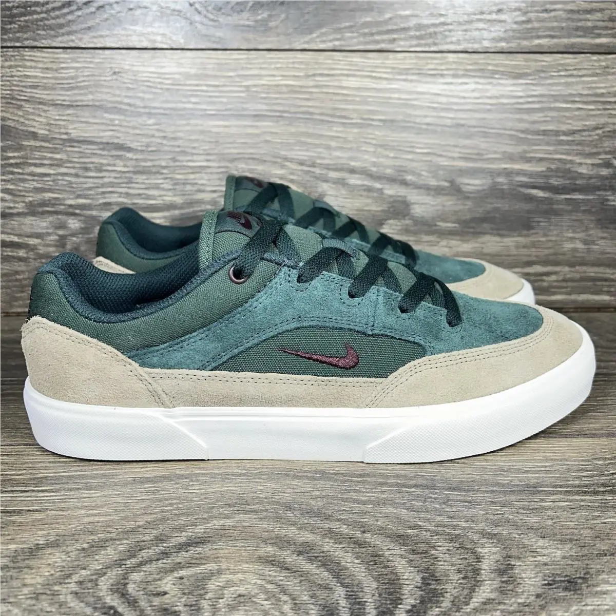 Nike shoes - Nike SB Malor - Malor - Green, Beige, White 0