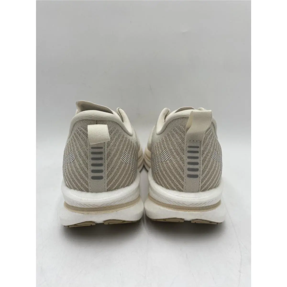 Under Armour shoes - Under Armour Veloce - Veloce - White 5