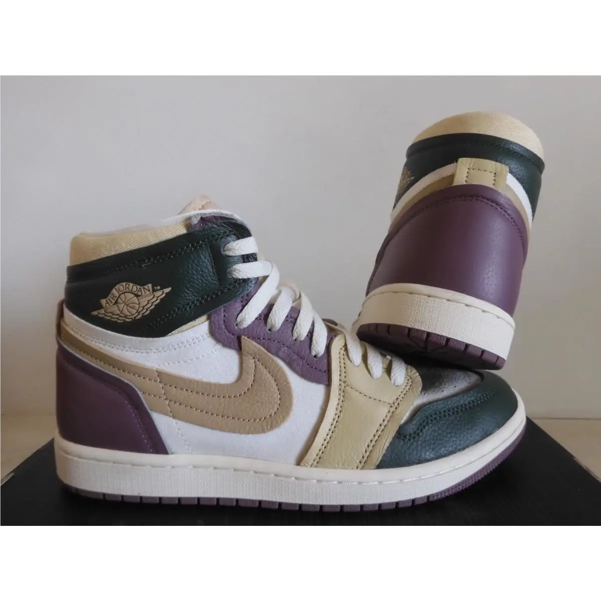 Nike shoes - Air Jordan 1 - Air - FB9891-300 - Green 1