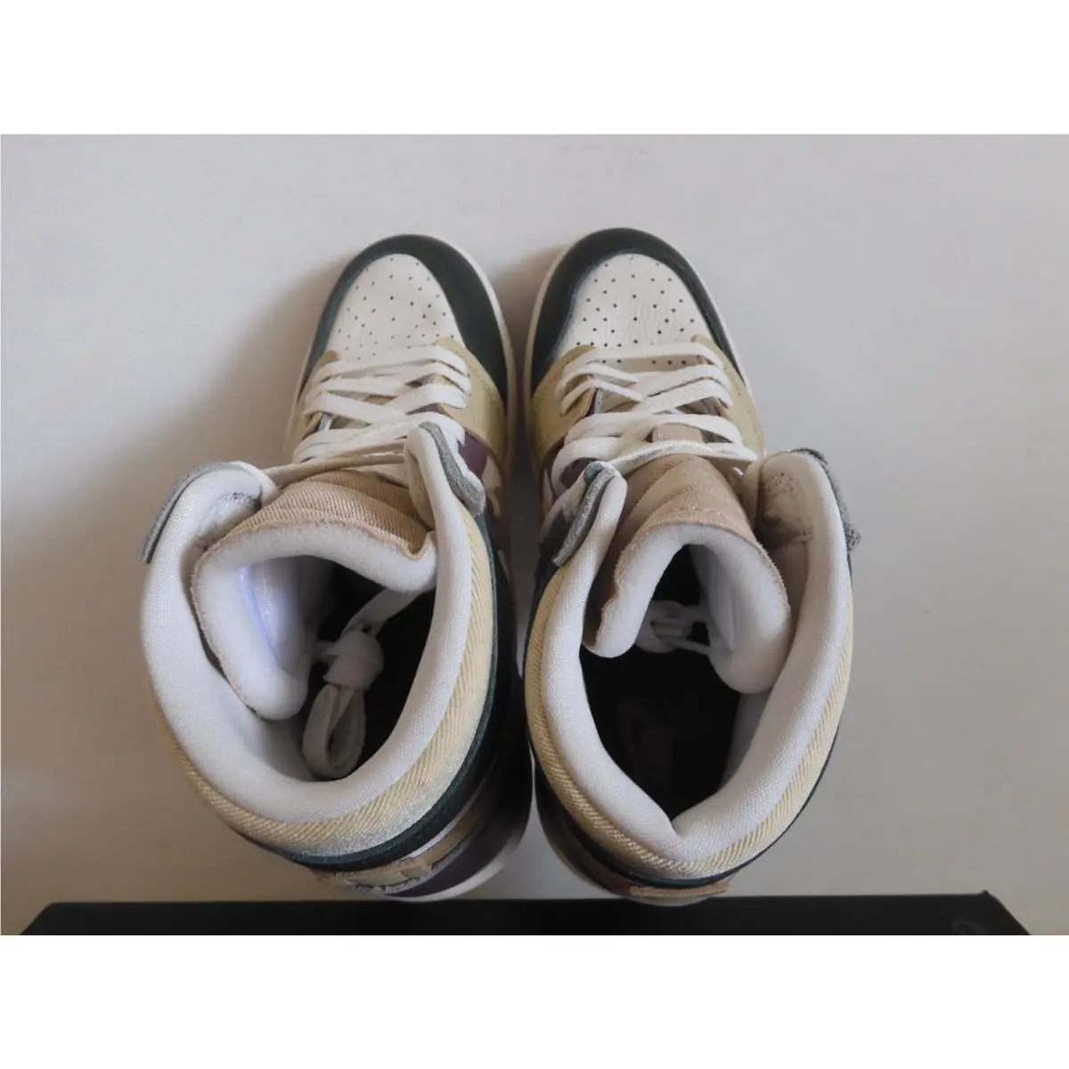 Nike shoes - Air Jordan 1 - Air - FB9891-300 - Green 4