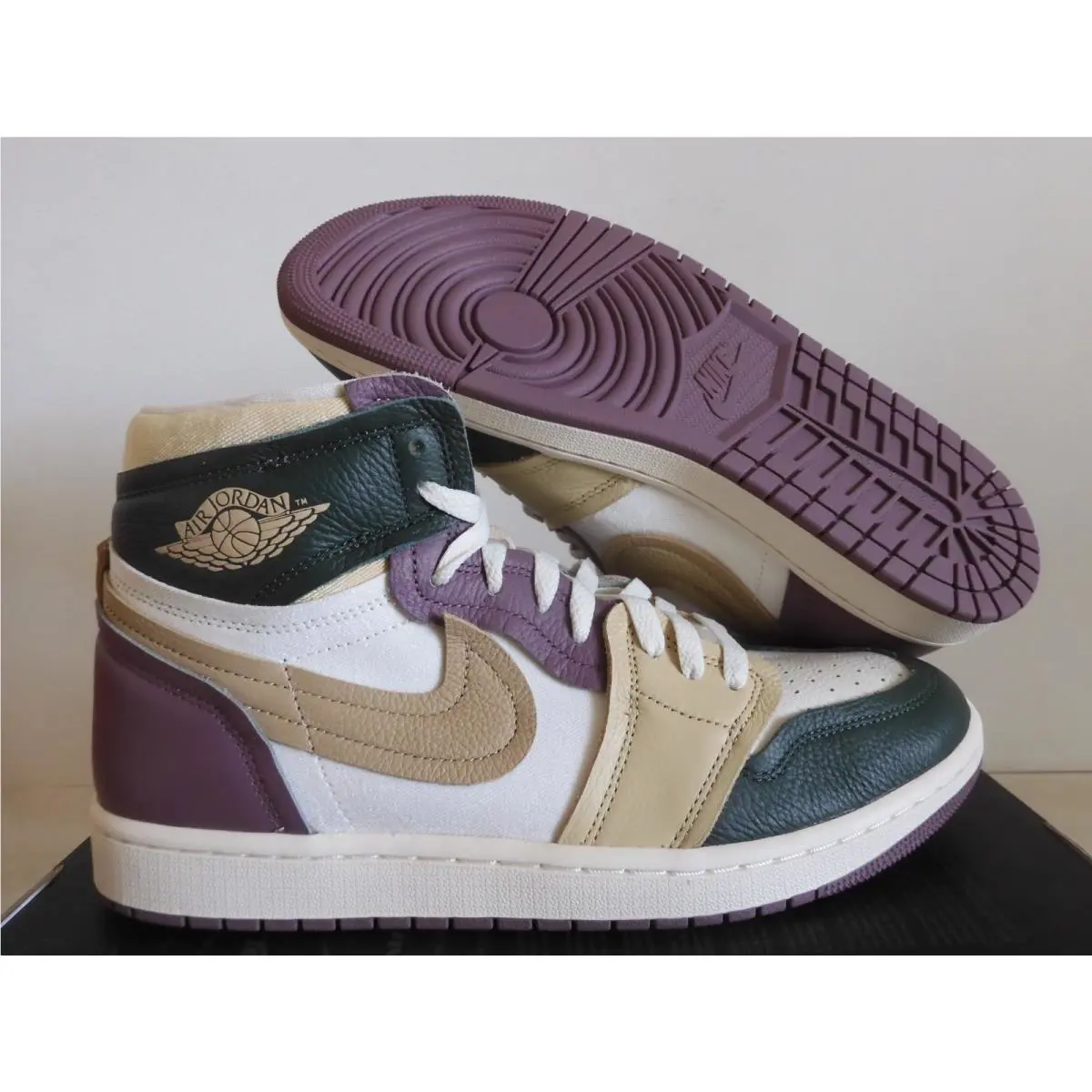 Nike shoes - Air Jordan 1 - Air - FB9891-300 - Green 31