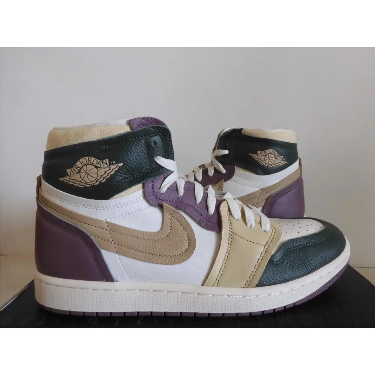 Nike shoes - Air Jordan 1 - Air - FB9891-300 - Green 32