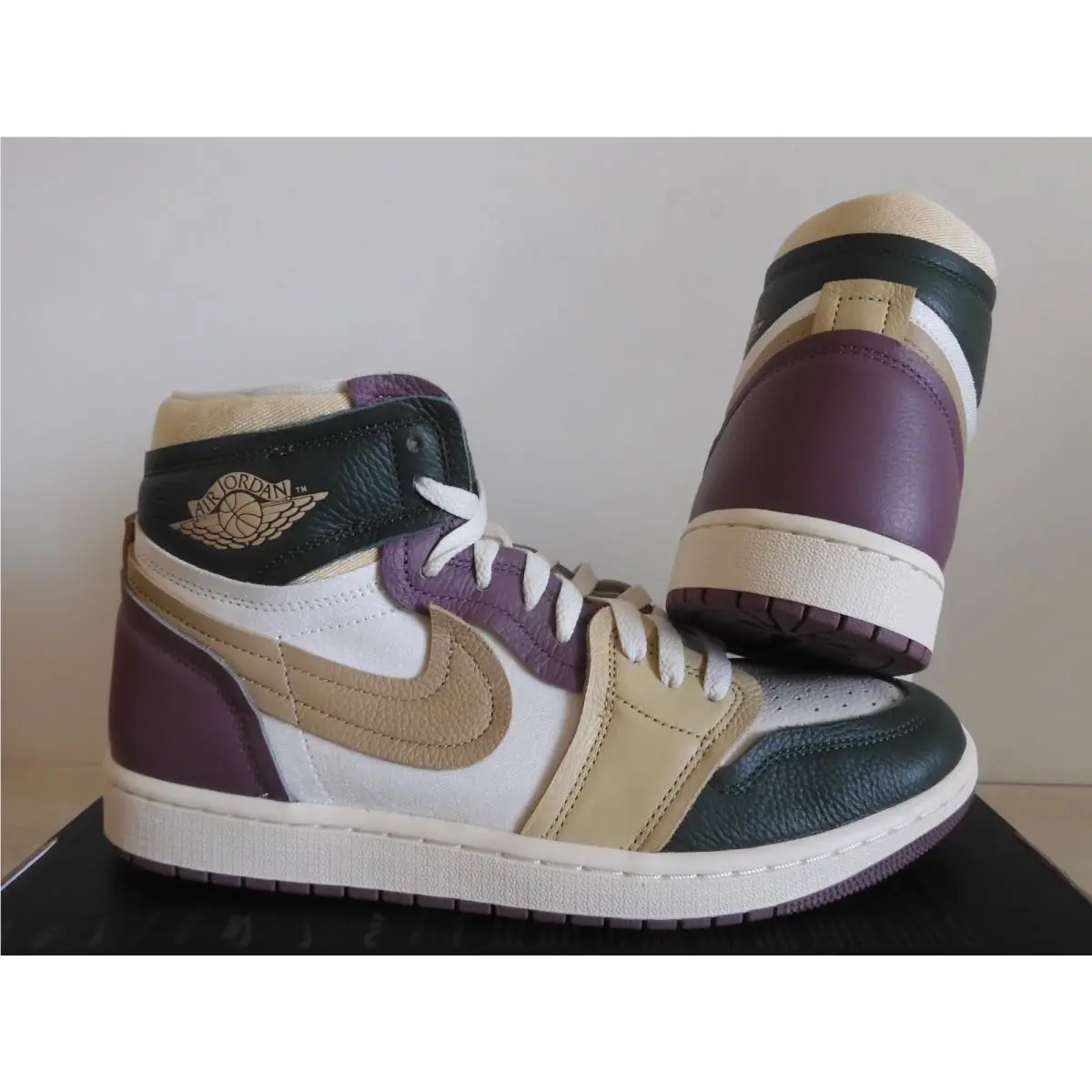 Nike shoes - Air Jordan 1 - Air - FB9891-300 - Green 33