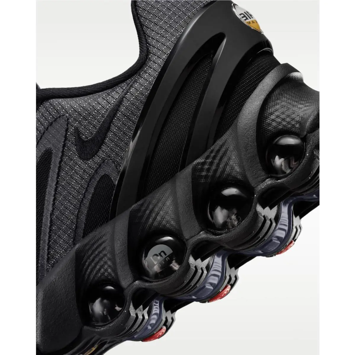 Nike shoes - Nike AIR MAX DN8 SE - HV4525 001 - BLACK / WHITE / DARK GREY 6