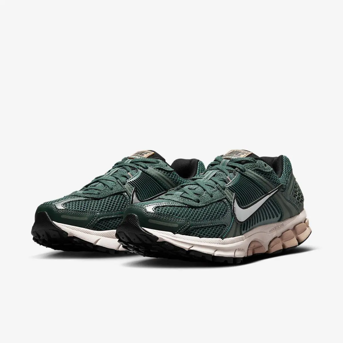 Nike shoes - Vintage Green/Light Orewood Brown (UPC: 197600744615) 3