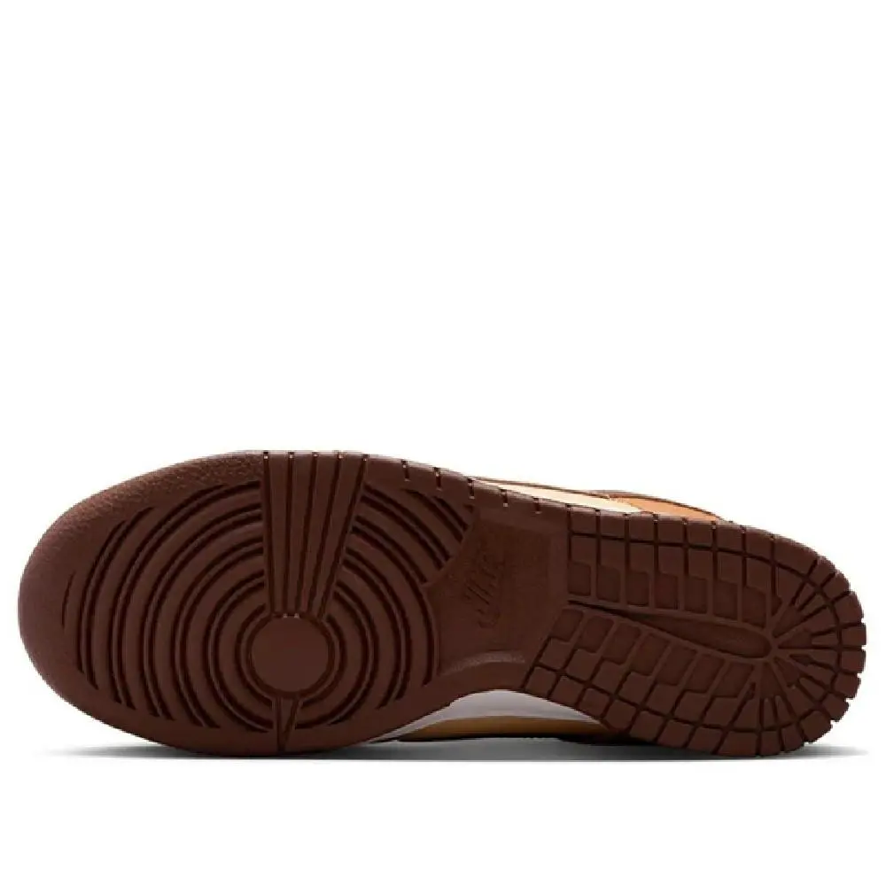 Nike shoes - HQ7487 700 - HQ7487 700 - Desert Ochre/Fauna Brown 3