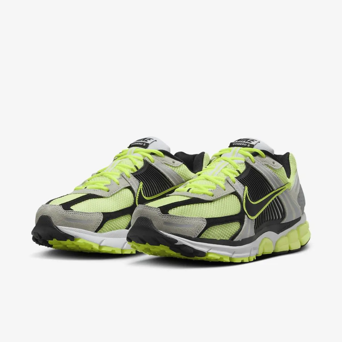 Nike shoes - Volt/White/Metallic Platinum/Black (UPC: 197598850473) 3