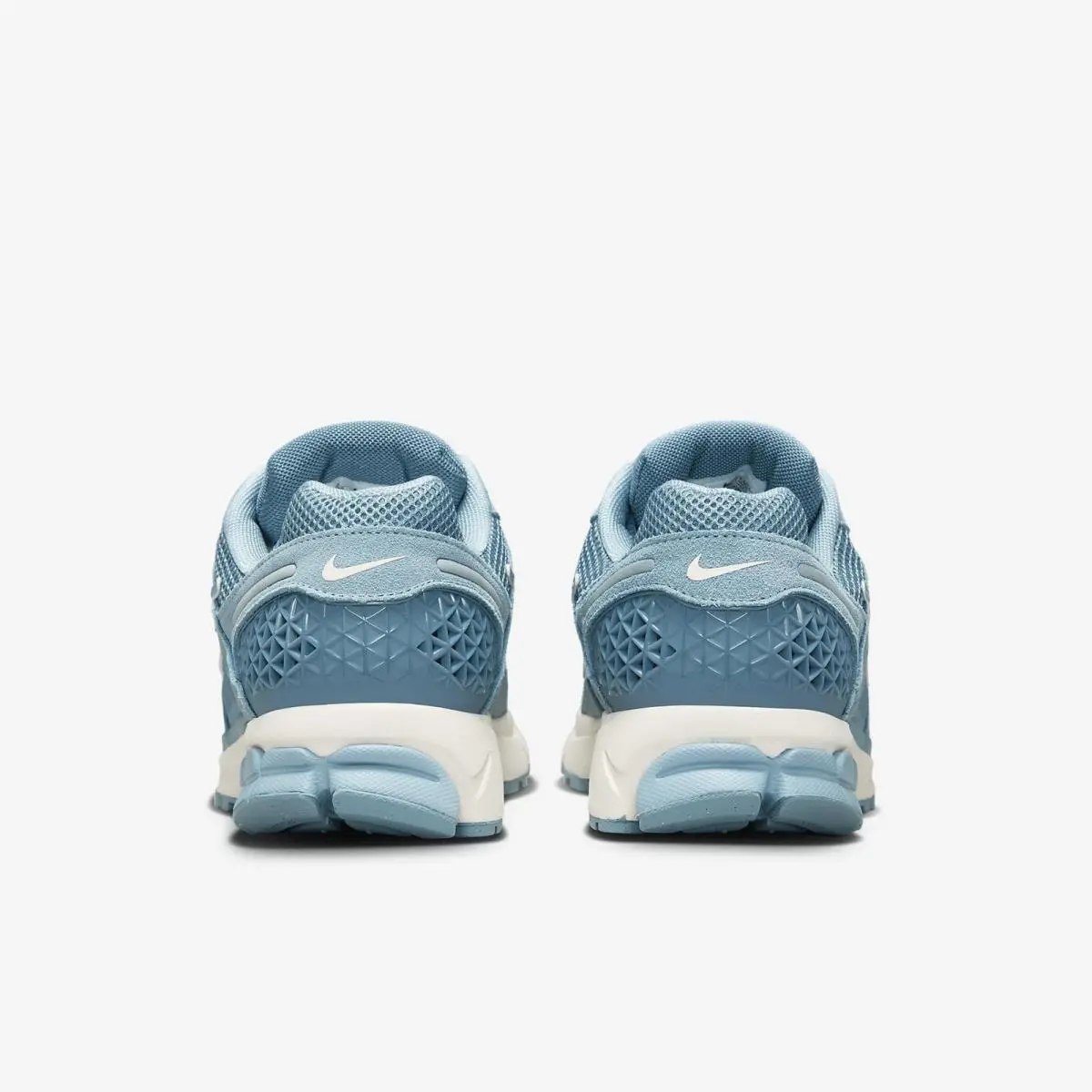 Nike shoes - Denim Turquoise (UPC: 197600819870) 3