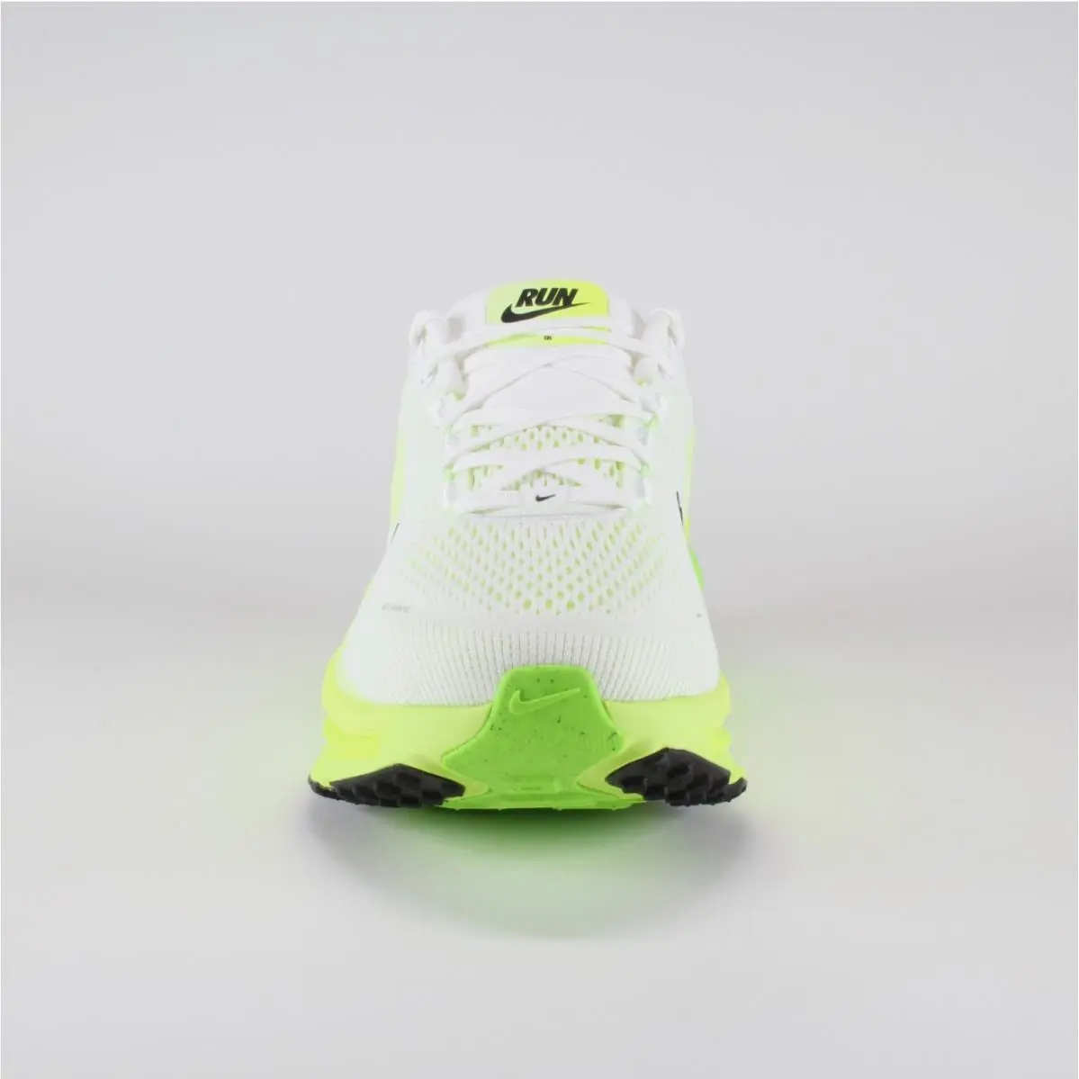 Nike shoes - Nike Vomero 18 - Vomero - White 1