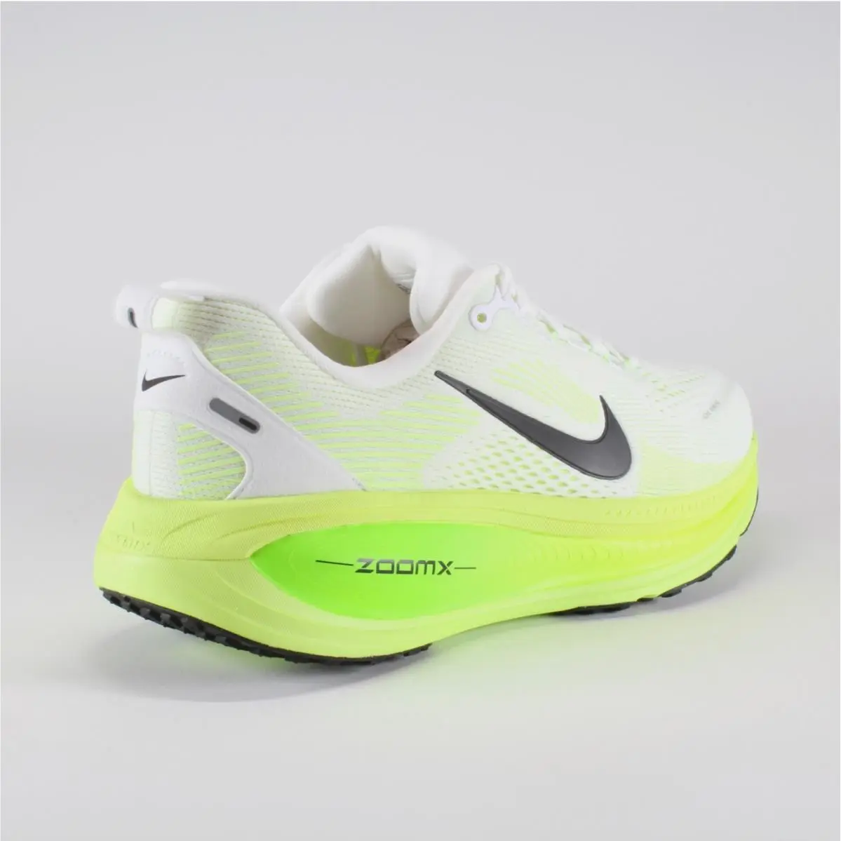 Nike shoes - Nike Vomero 18 - Vomero - White 6