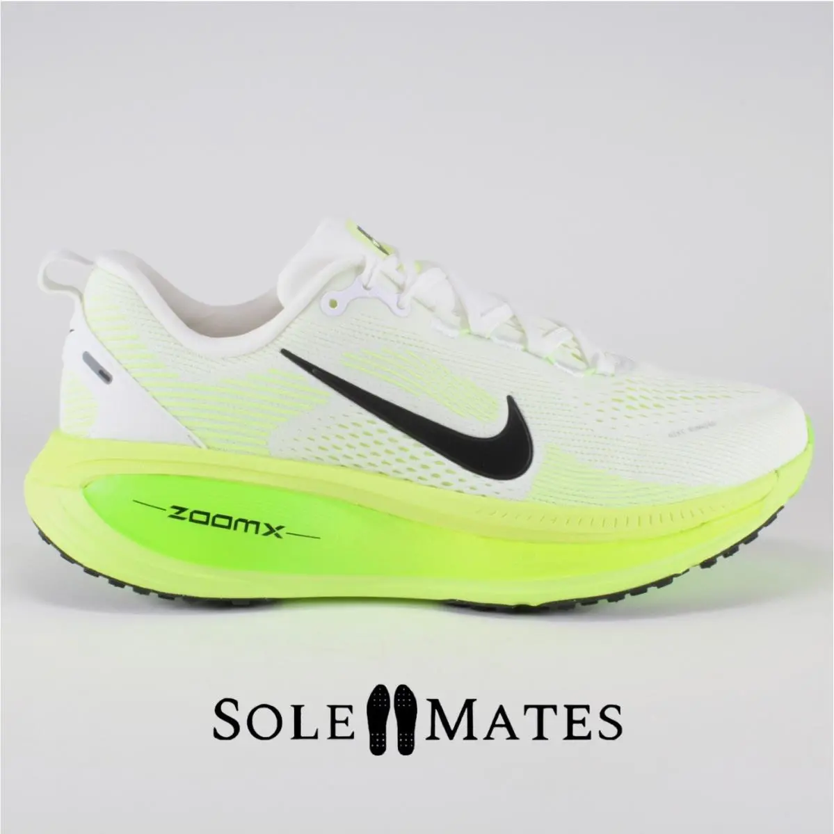 Nike shoes - Nike Vomero 18 - Vomero - White 12