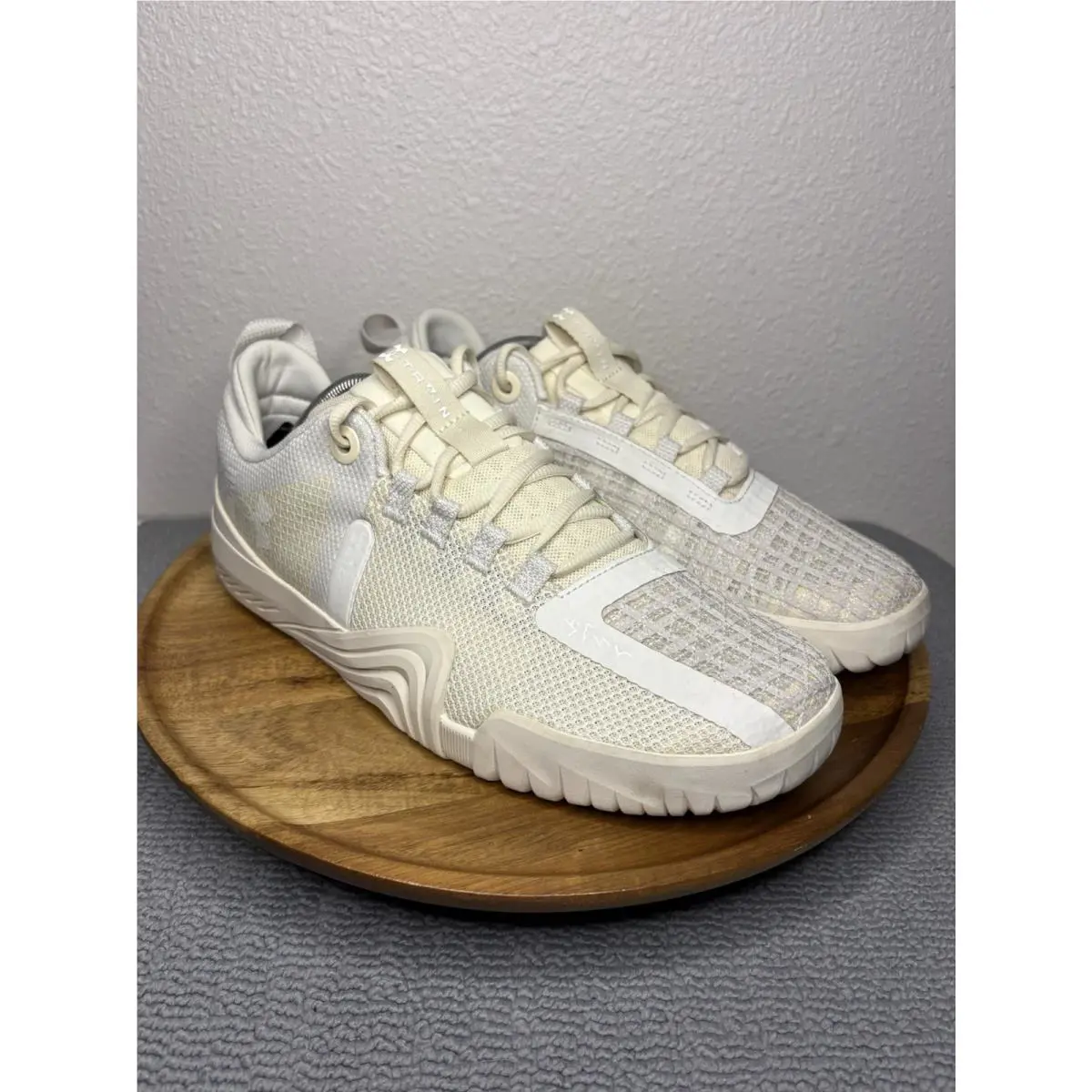 Under Armour shoes - Tribase Reign 6 - Tribase Reign - 3027341142 - White 0