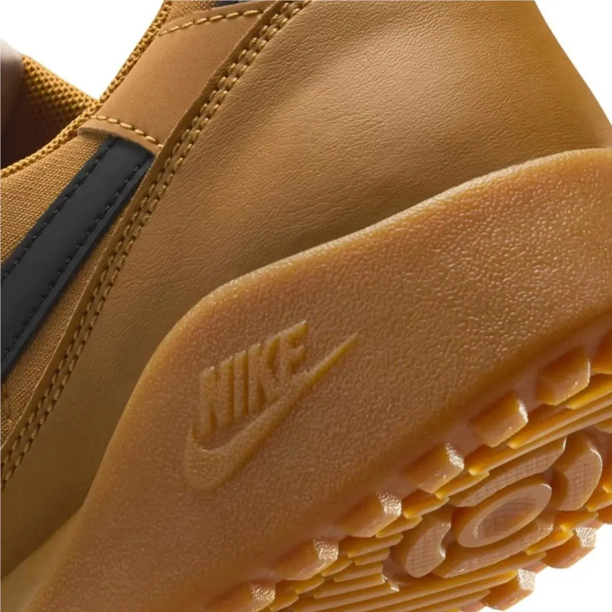 Nike shoes - Nike Terra Manta - Terra Manta - Brown, Maufacturer: Wheat/Black 28