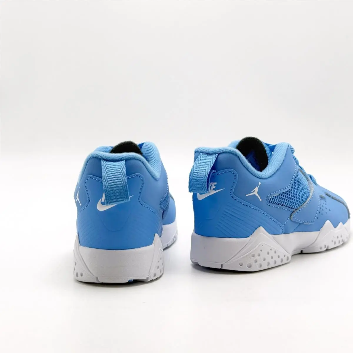 Nike shoes - Blue 2