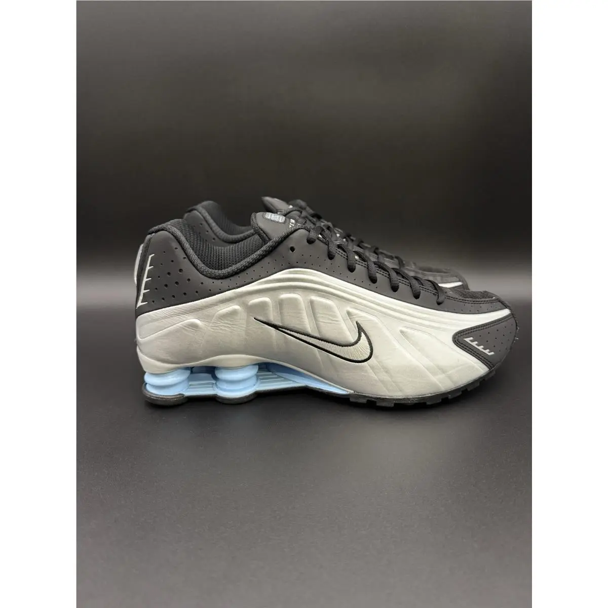 Nike shoes - Nike Shox - Shox - HQ1988-004 - Silver 12